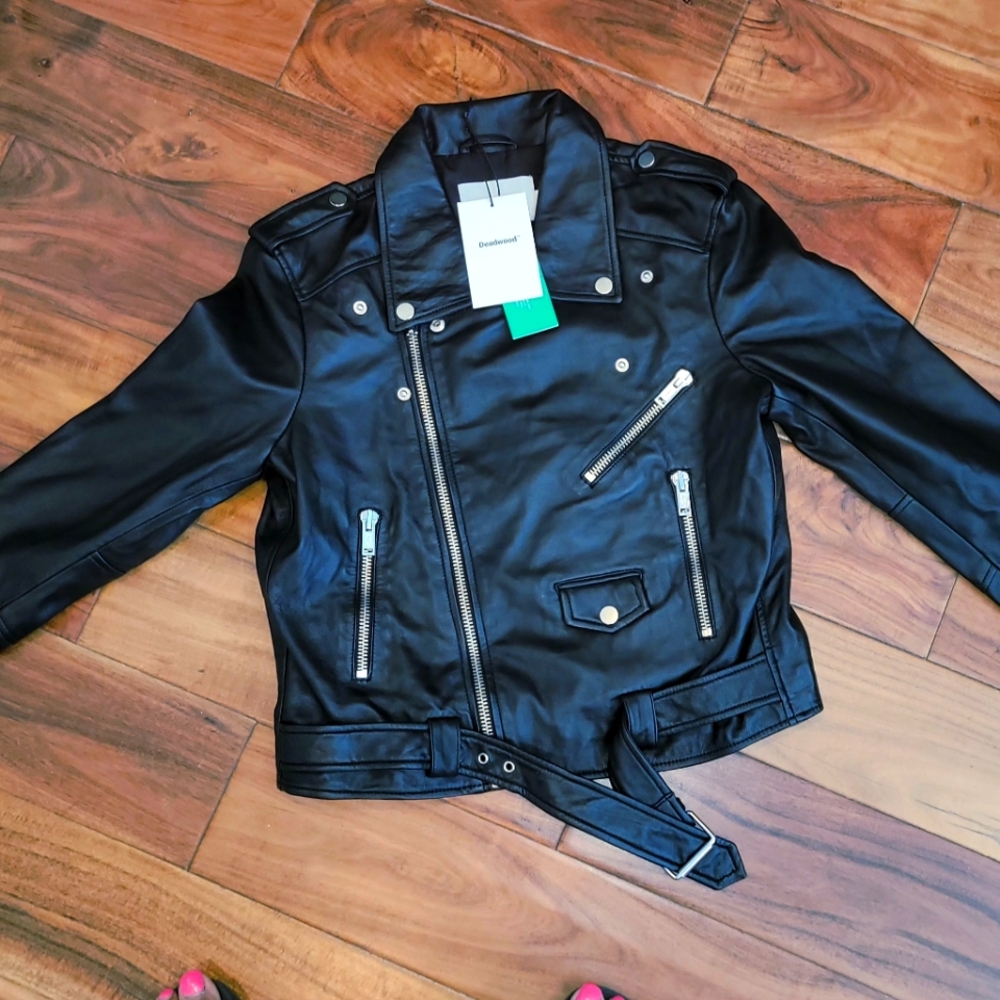 Black cropped recycled leather Jacket
